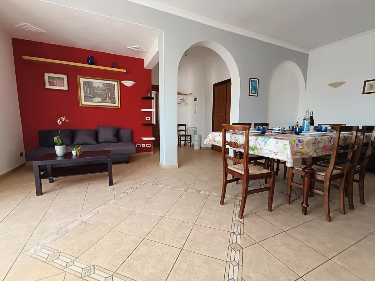 Avellini - Delightful And Spacious Apartment With Terrace - Near Metro A Cornelia Rome Extérieur photo